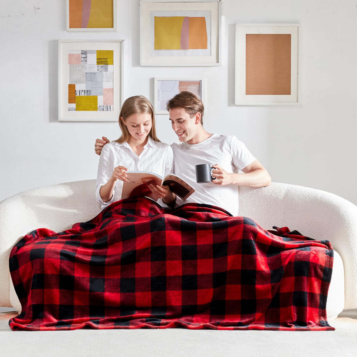 Touchat Fleece Throw Blankets, Buffalo Plaid Throw Blanket for Couch Sofa Bed, Soft Warm Fuzzy Cozy Plush Checkered Blanket, Lightweight Farmhouse Decor(Red and Black Plaid, 50“ x60”) Touchat