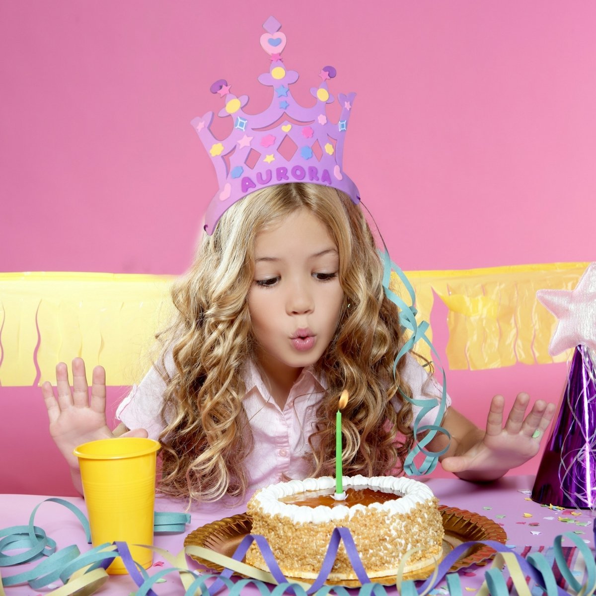 Wilde Tyke Girls Tiara and Crown Crafts Kit (12 Pack, 400 Foam Pieces) Princess Party Favor for Kids (TM) Wilde Tyke