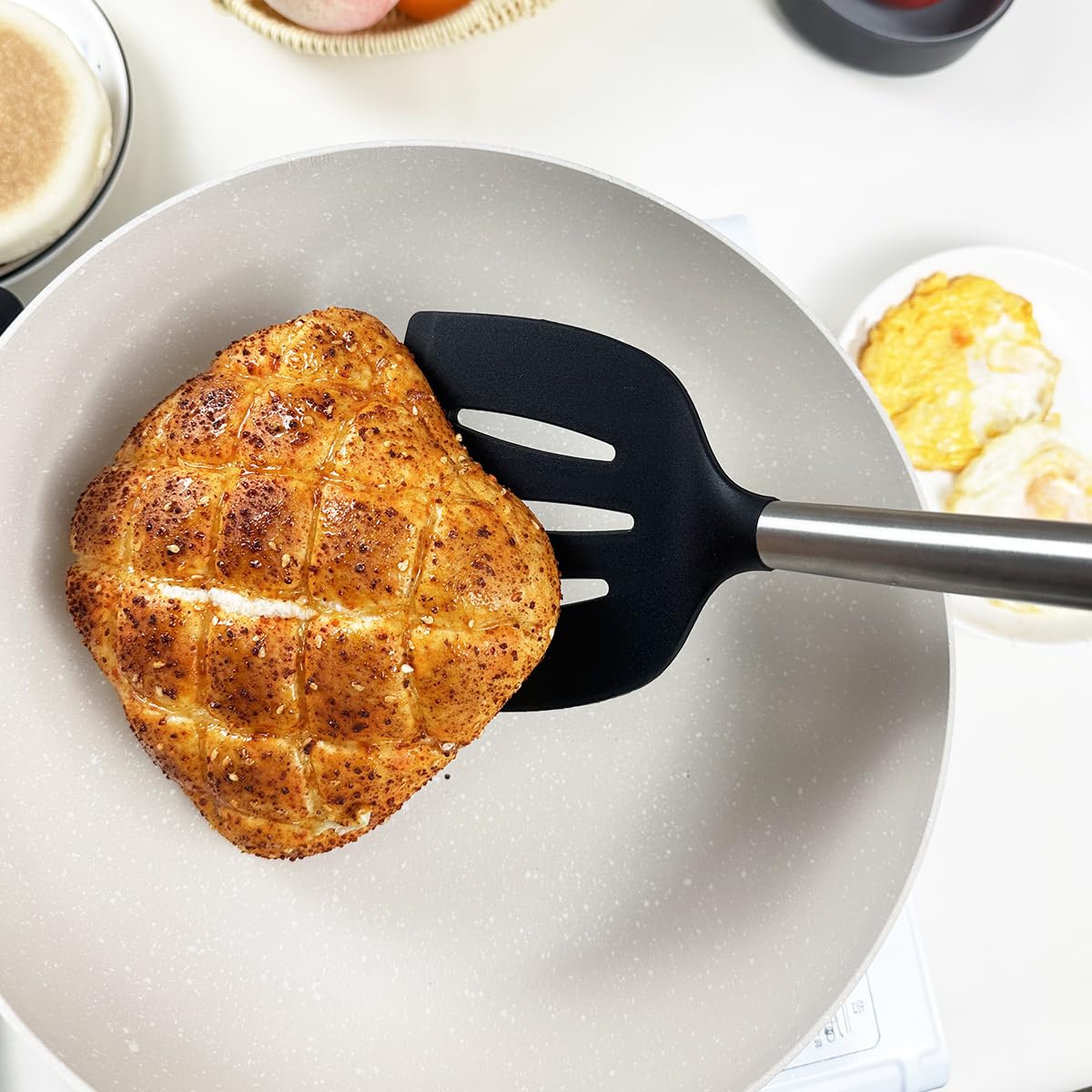 KLAQQED 3Pcs Spatula Silicone Spatula Turner Set Fish Spatulas Silicone Heat Resistant Spatulas for Nonstick Cookware Rubber Wok Spatula, Long Large Spatula Silicone Cooking Use Kitchen Utensils Set KLAQQED