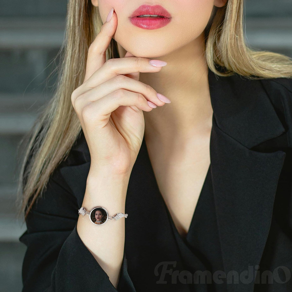 Framendino, 4 Set Sublimation Angel Wing Bracelets Blanks Heat Transfer Bracelet Adjustable Round Photo Bezel Tray Personalized Round Picture Bracelet Craft Setting for Women Framendino