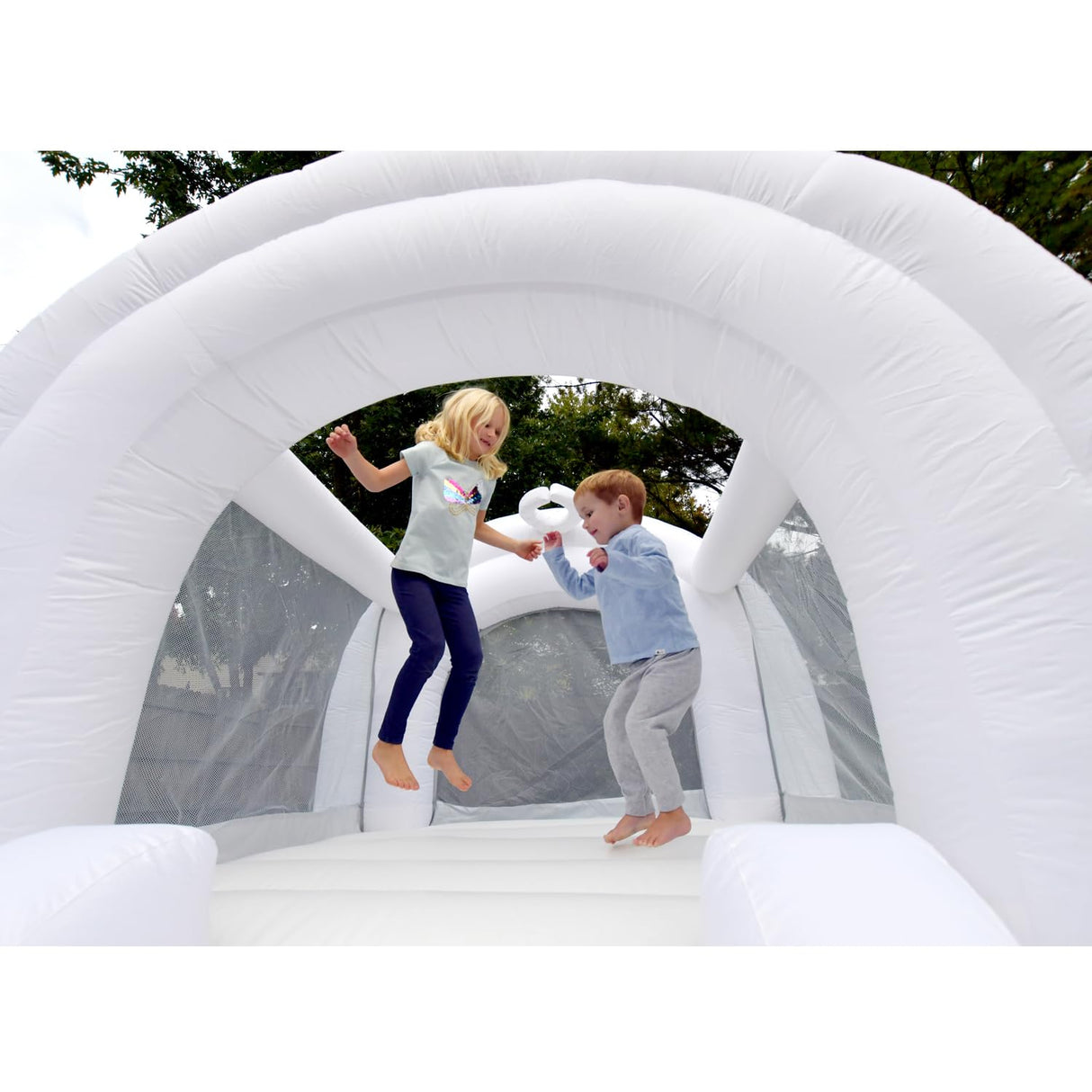 Bounceland Daydreamer Cloud Bounce House w/Ball Pit, Neutral Bouncer with Slide, 11.8 ft L x 6.9 ft W x 5.9 ft H, UL Blower Included, Basketball Hoop, 30 Pastel Plastic Balls, Trendy Bouncer for Kids Bounceland