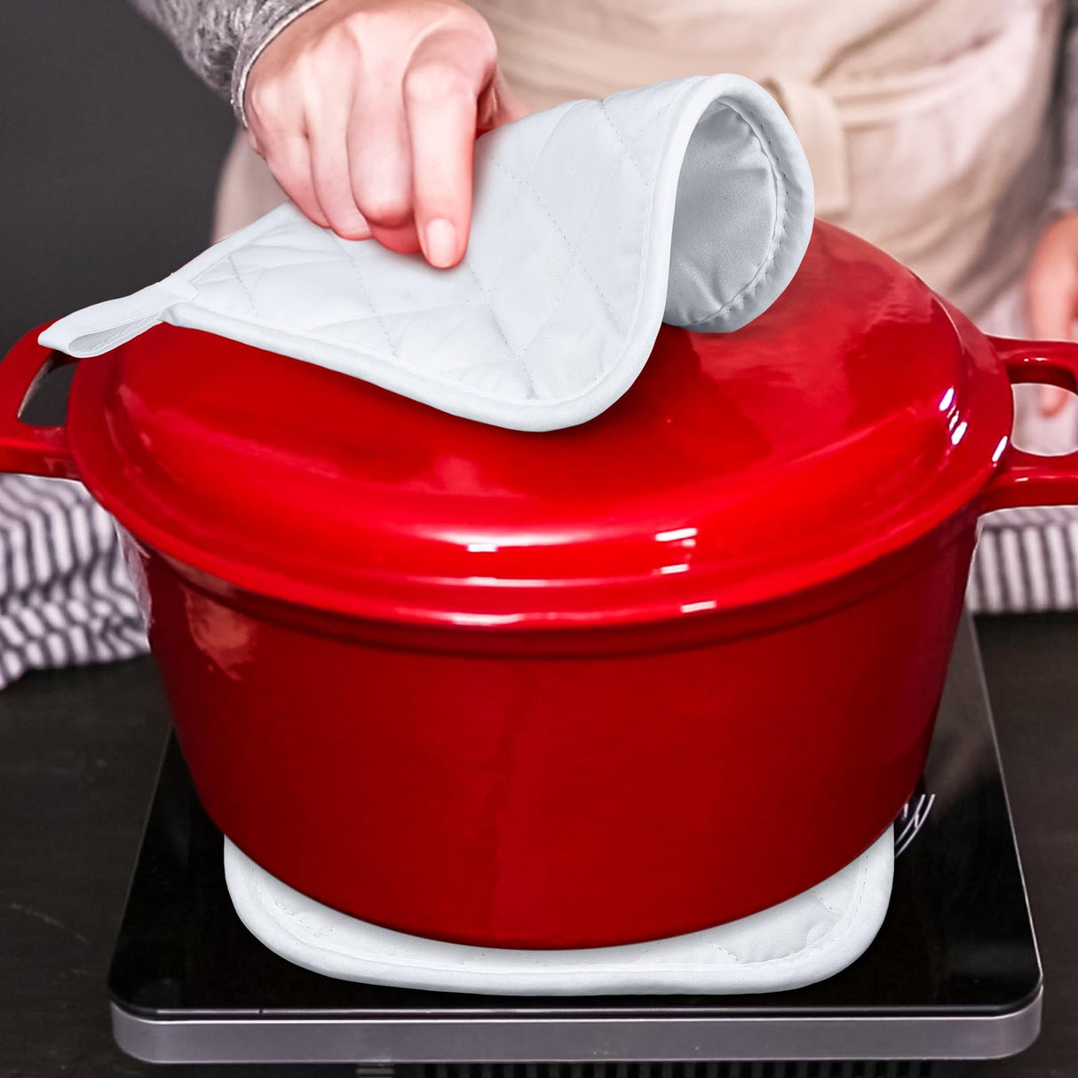 Newtay 36 Pcs Christmas Pot Holders Craft Project Set Including 12 White Pot Holders and Oven Mitts with 24 Makers for Kitchen Heat Resistant Cooking and Baking DIY Activities Newtay