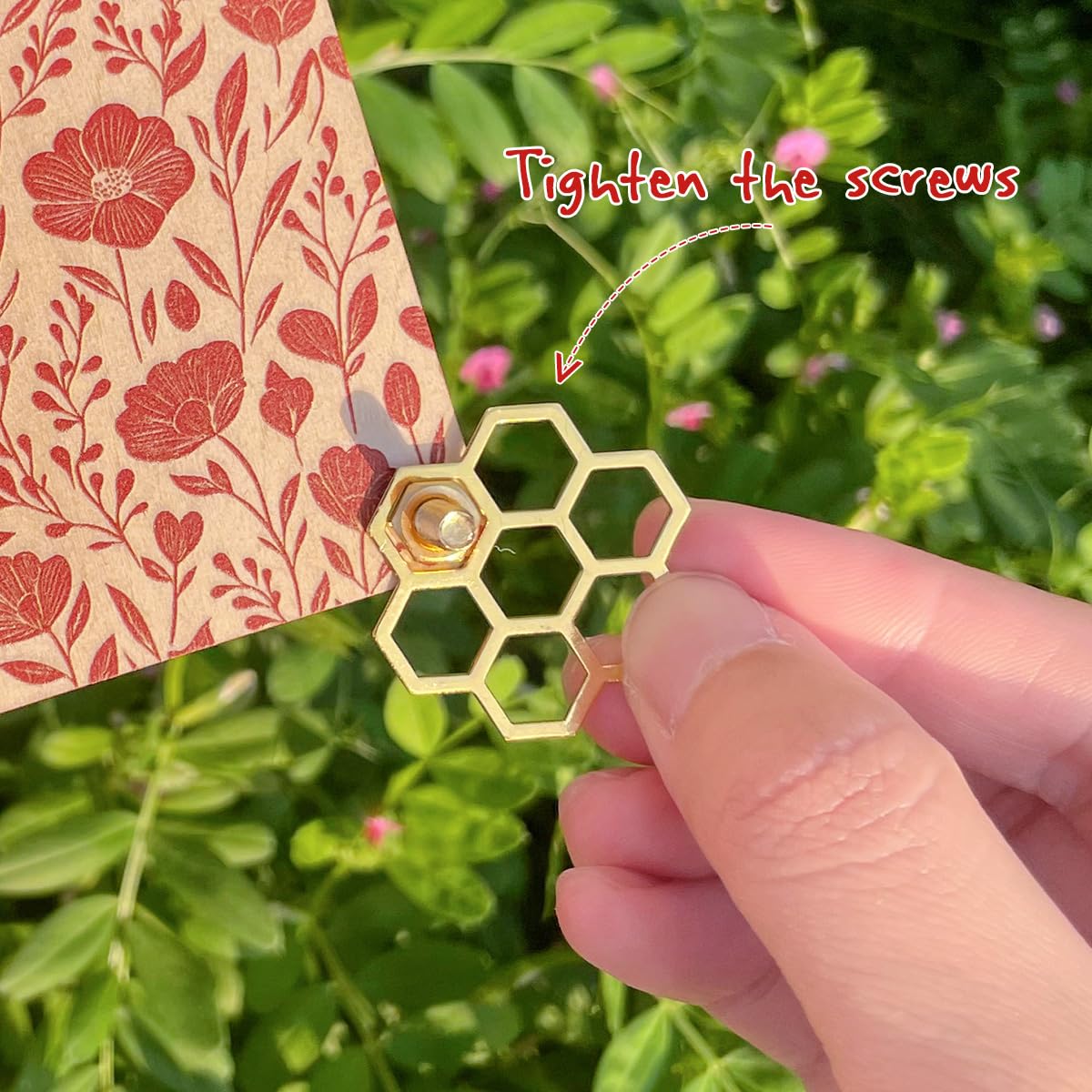 Happinit Pocket Flower Press, Small Flowers Press Kit, Micro Flower Pressing, Mini Plant Preservation Kit for Arts and Crafts Lovers (Gold) Happinit