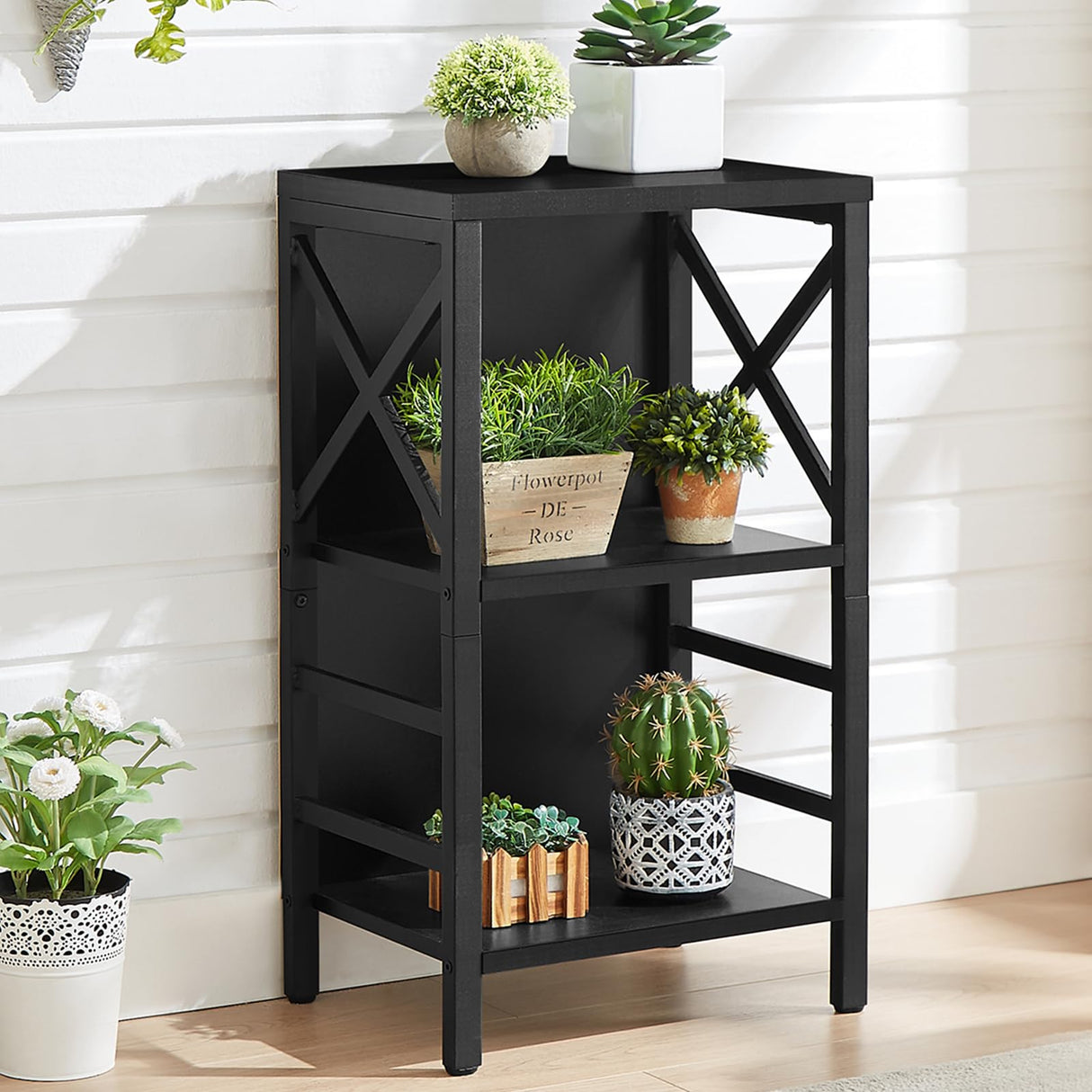 MNEETRUNG Small Bookcase,3 Tier Industrial Short Bookshelf with Metal Frame and Backboard,Low Black Bookshelf, Small Office Book Shelf for Small Spaces, Living Room, Bedroom and Home Office MNEETRUNG