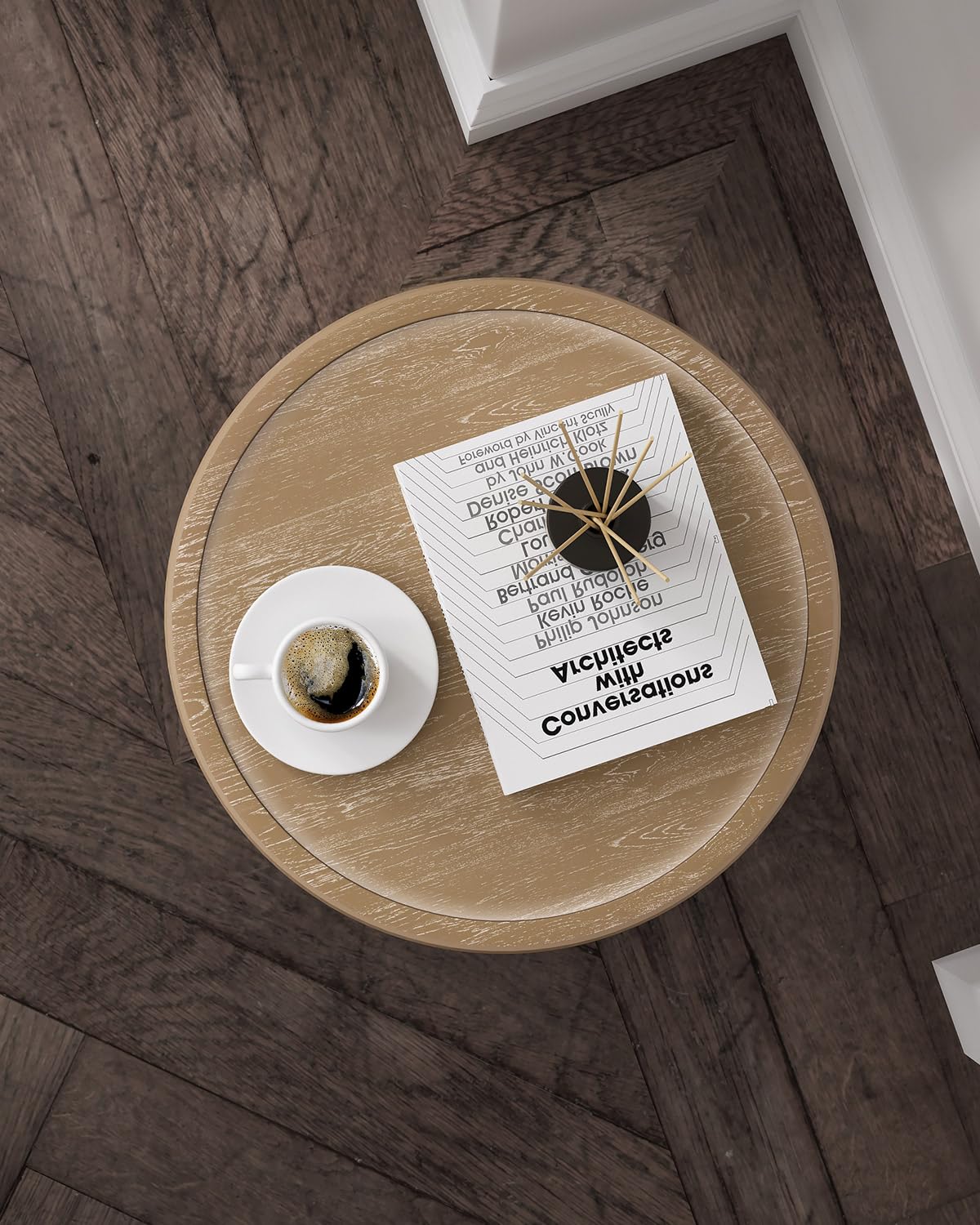 VONLUCE Farmhouse End Table,17.7'' Round French Country Side Table,Distressed Wood Tray Top Rustic Accent Table with Lipped Edge for Living Room Dining Room Bedroom,Small Space,Beige VONLUCE