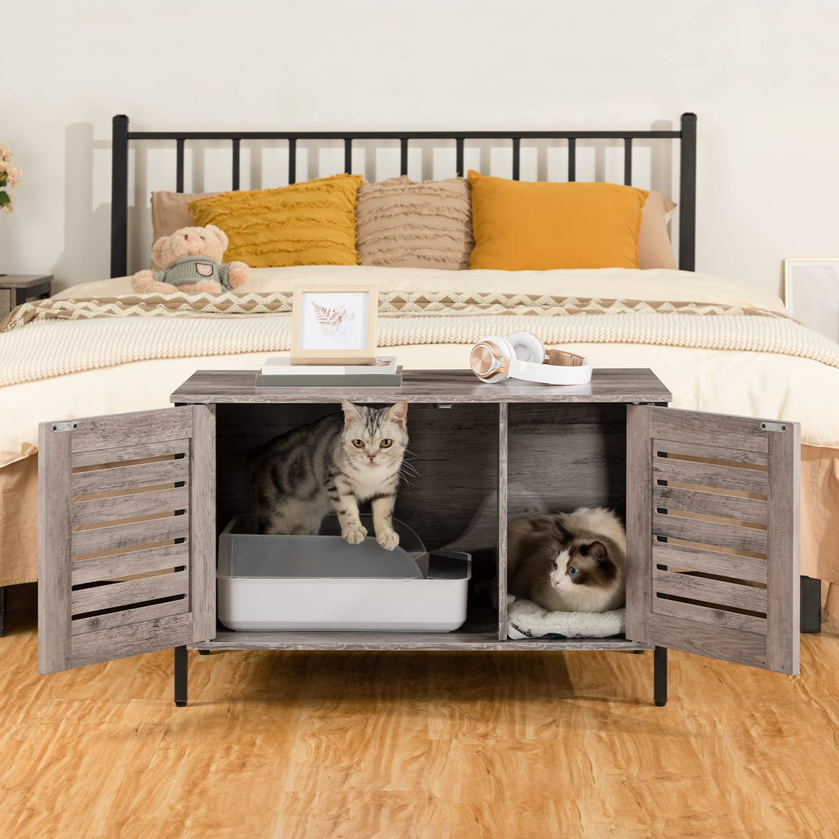 HOOBRO Cat Litter Box Enclosure, Hidden Litter Box Furniture with Shutter Door and Head Mat, Cat Furniture Fit Most Cats, 31.5''L x 17.7''W x 19.9''H, Greige BG06MW01 HOOBRO