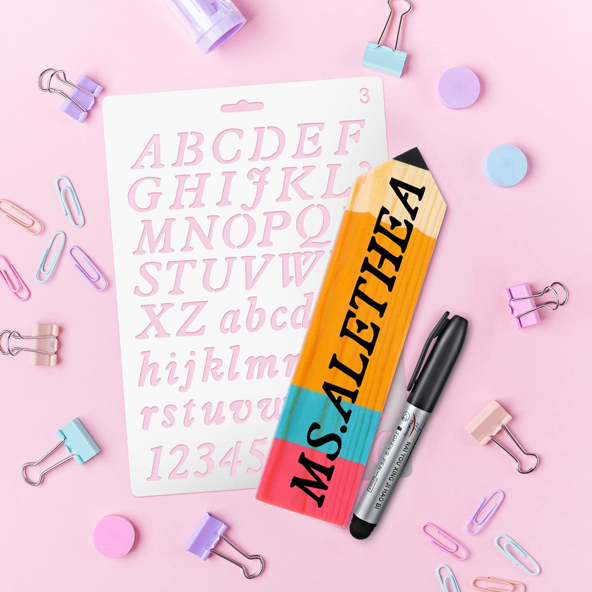 Zonon 8 Pieces Personalized Pencil Name Plate Blank Wooden Desk Sign with Marker Pen and English Letter Template Teacher Appreciation Presents for Classroom School Wood Decor Christmas Party Supplies Zonon