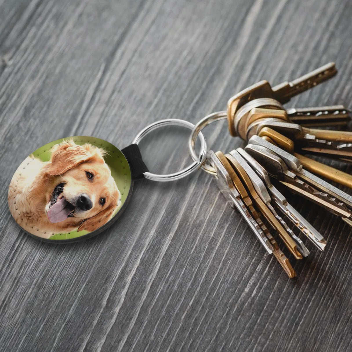 JEUIHAU 15 PCS Sublimation Keychain Blanks, PU Leather Sublimation Keychains Heat Transfer Keyring for Pendant Ornament Making, Present Making, White JEUIHAU