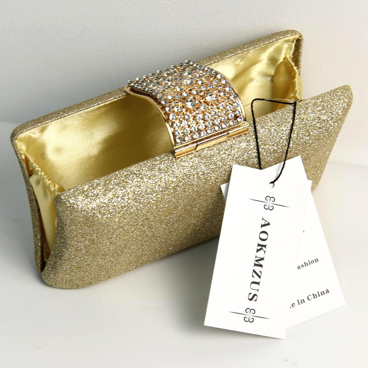 Ladies' Water Diamond Evening Handbag, Sparkling ballroom shoulder bag, fashionable wallet, wedding dress bag suitable for weddings, birthday parties, dances, cocktail parties (Champagne color) AOKMZUS