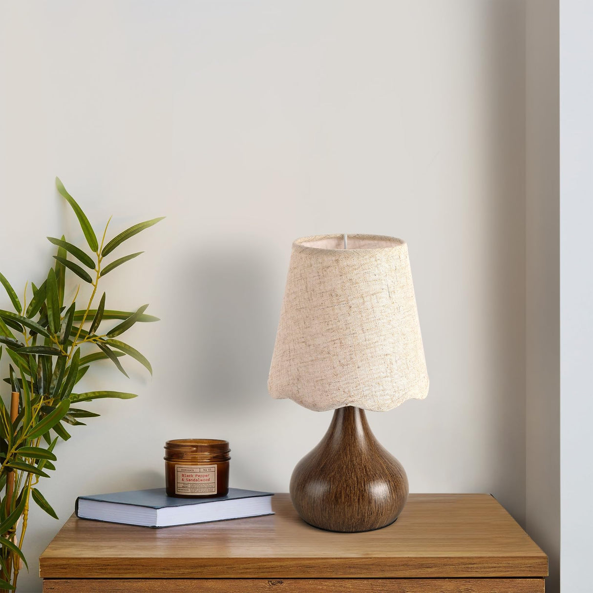 Ziqqeelam Wood Grain Small Bedside Table Lamp for Bedroom, Farmhouse Bedroom Lamps for Nightstand, Small Table Lamps for Small Spaces for Bedroom, Home Office, Living Room, Kids Dorm Ziqqeelam