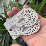 MALOYANVE Bohemian Wood Earrings for Women Handmade Natural Retro Lightweight Teardrop Geometric Hollow Wooden African Dangle Drop Geometric Statement Earrings Boho Vintage Ethnic (White) MALOYANVE