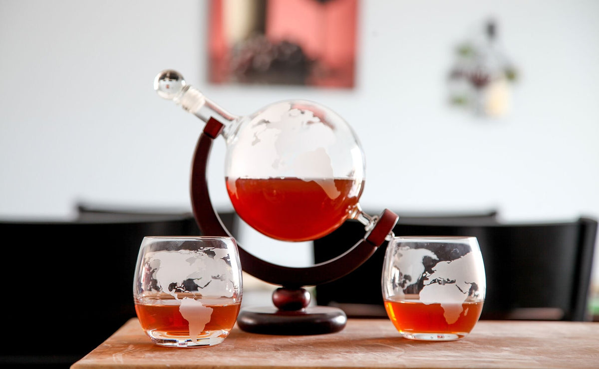 Lily's Home World Globe Whiskey Decanter with Dark Finished Wood Stand, Bar Funnel, and 2 Matching Glasses (850 ml) Lily's Home
