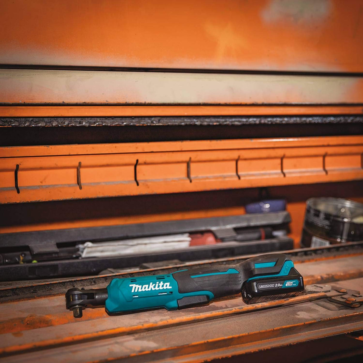 Makita RW01R1 12V max CXT® Lithium-Ion Cordless 3/8" / 1/4" Sq. Drive Ratchet Kit (2.0Ah) Makita