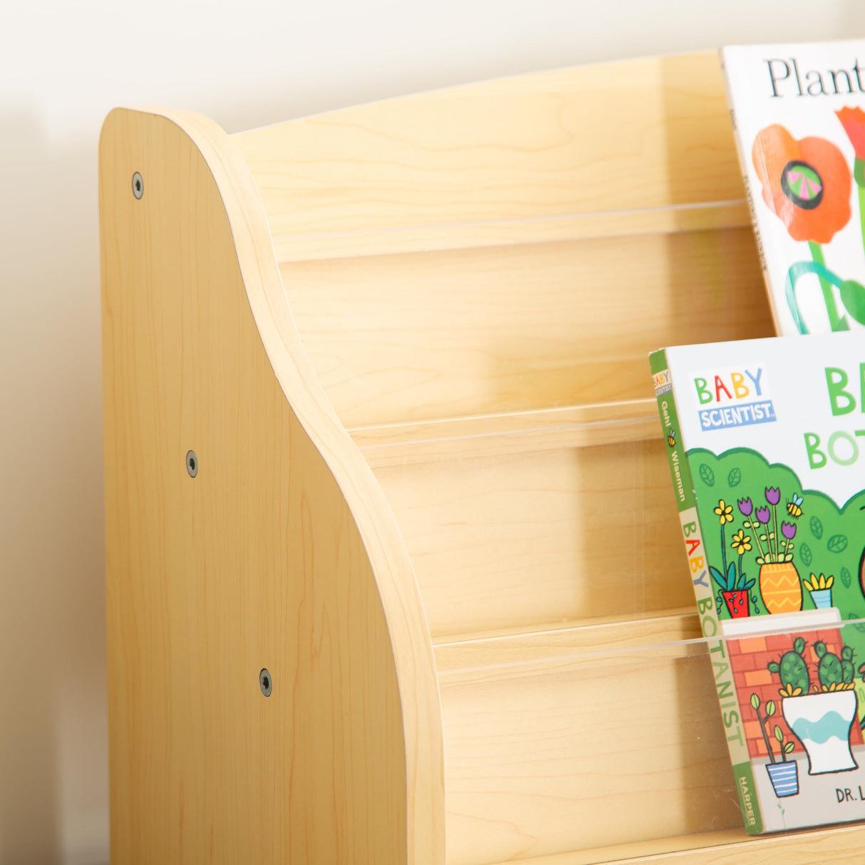 Guidecraft Tabletop Book Display: Book Shelf Display Rack for Kids Room Guidecraft