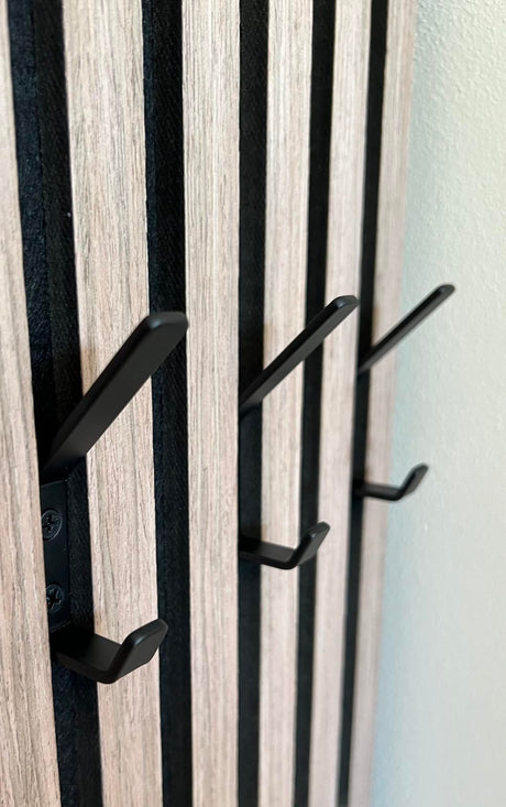Acoustic Wood Wall Panels, Double Coat Hook, Wood Slat Wall Panels, Coat Rack, Slim 13mm Profile, Black Metal, Durable and Easy to Install, Perfect for Home, Office, and Commercial Spaces Vleugel