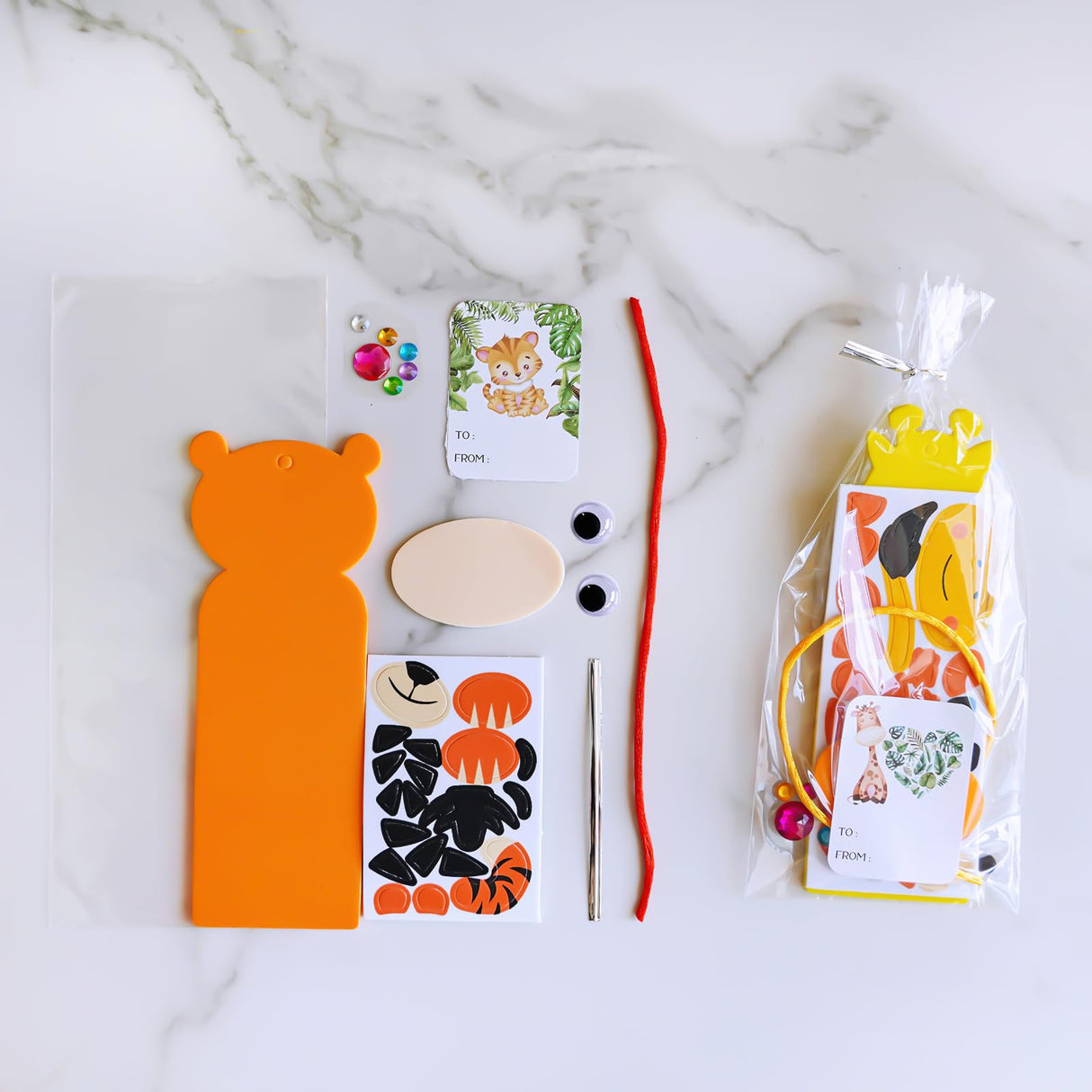 Winlyn 32 Sets Jungle Animal Craft Kits DIY Jungle Safari Zoo Wild Animal Bookmarks Decorations Art Sets Tiger Lion Zebra Foam Stickers for Kids Classroom Activities Reading Rewards Party Favors Winlyn