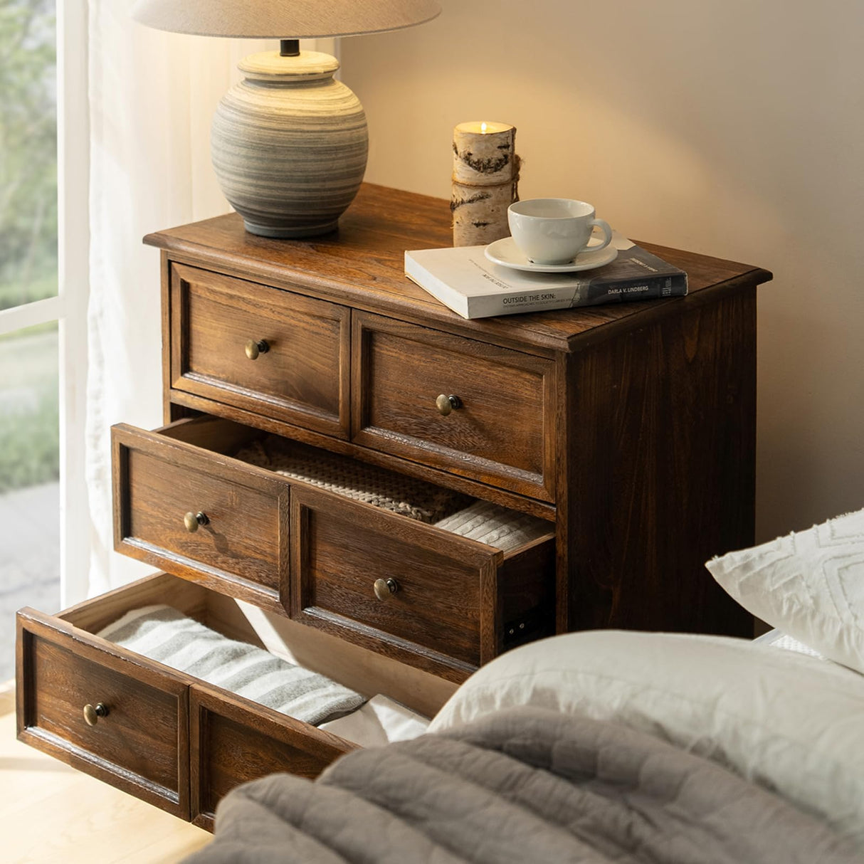 HULALA HOME 3-Drawer Nightstand with Charging Station, Drawer Organizer with Wood Legs, Farmhouse Solid Wood Nightstand(Walnut) HULALA HOME