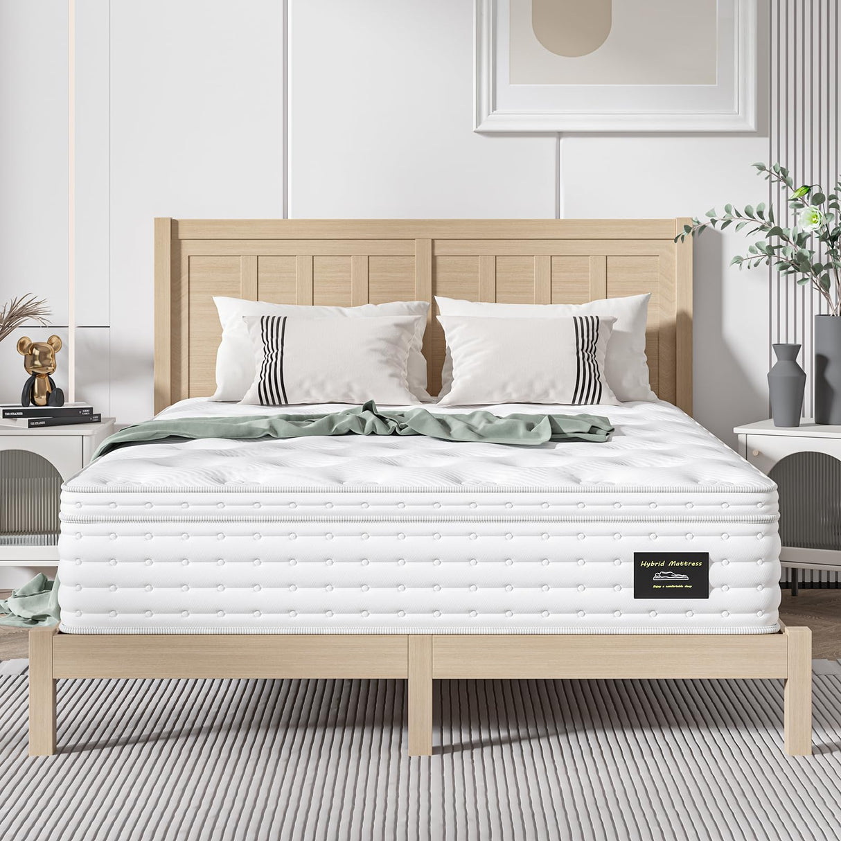 Queen Mattress, 12 Inch Queen Hybrid Mattress in a Box with Memory Foam and Individual Pocket Spring, Medium Firm for Pressure Relief and Motion Isolating, CertiPUR-US Certified UniPon