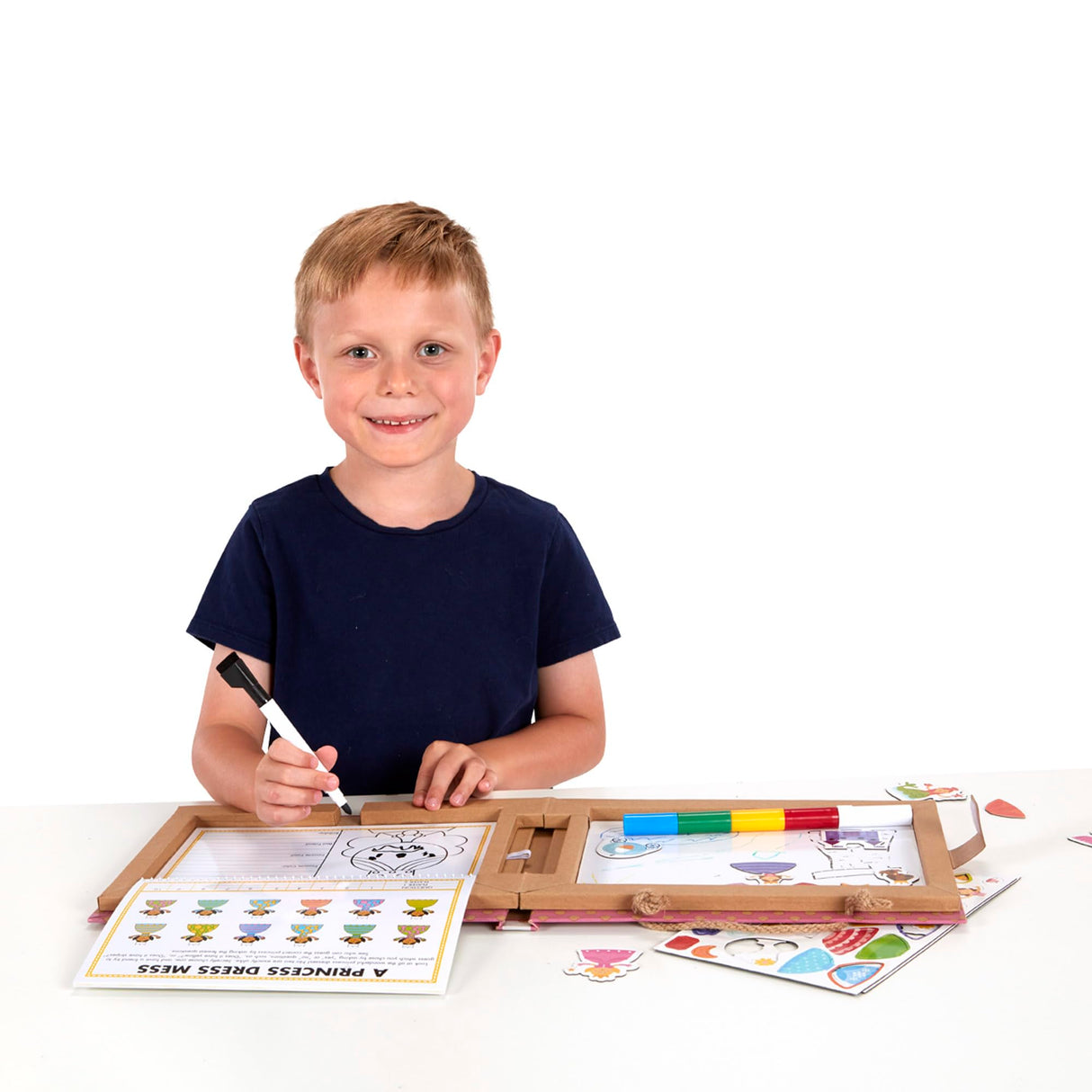 Melissa & Doug Natural Play: Play, Draw, Create Reusable Drawing & Magnet Kit – Princesses (54 Magnets, 5 Dry-Erase Markers) - FSC Certified Melissa & Doug