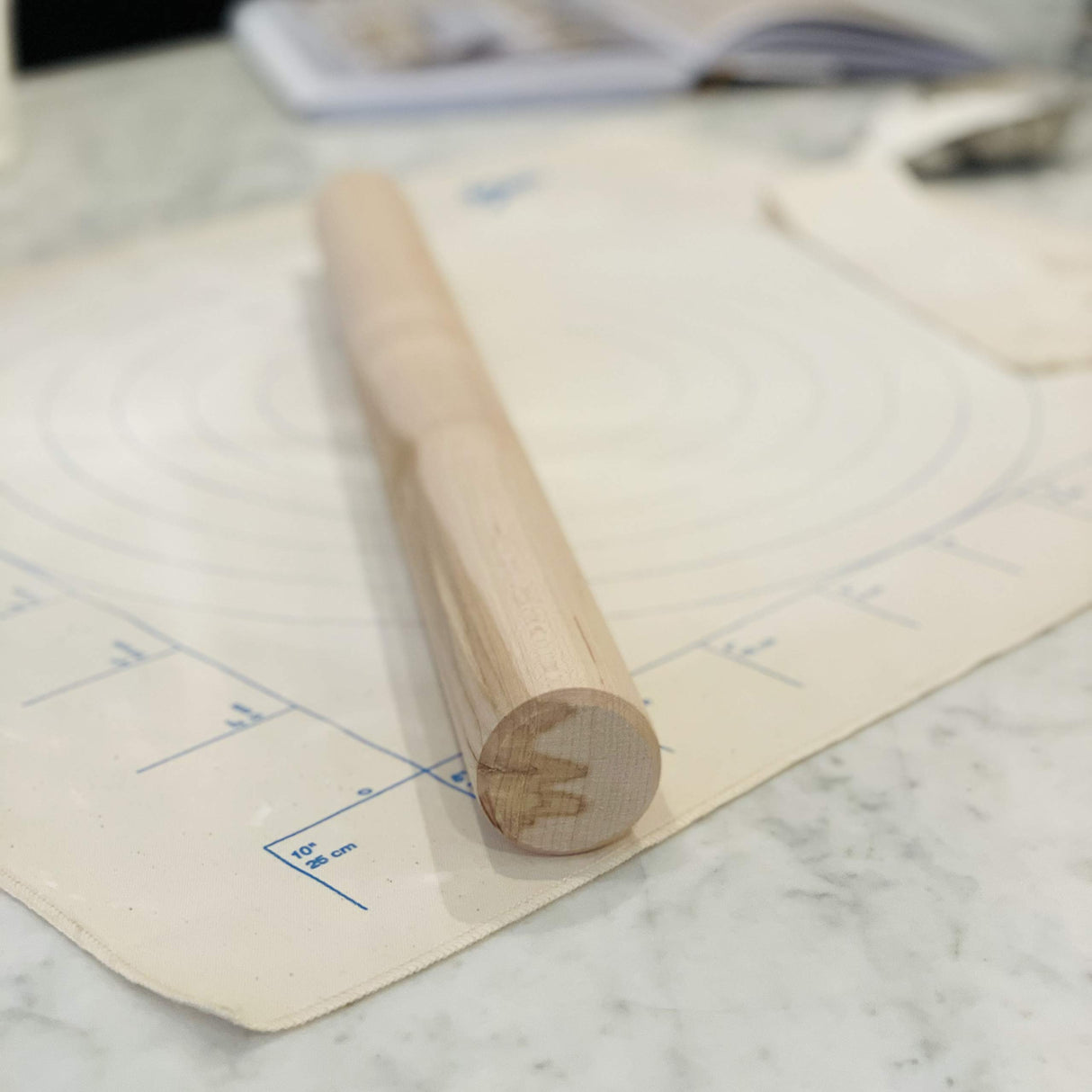 Ateco Solid Maple Wood Dowel Rolling Pin, 19-Inches Ateco