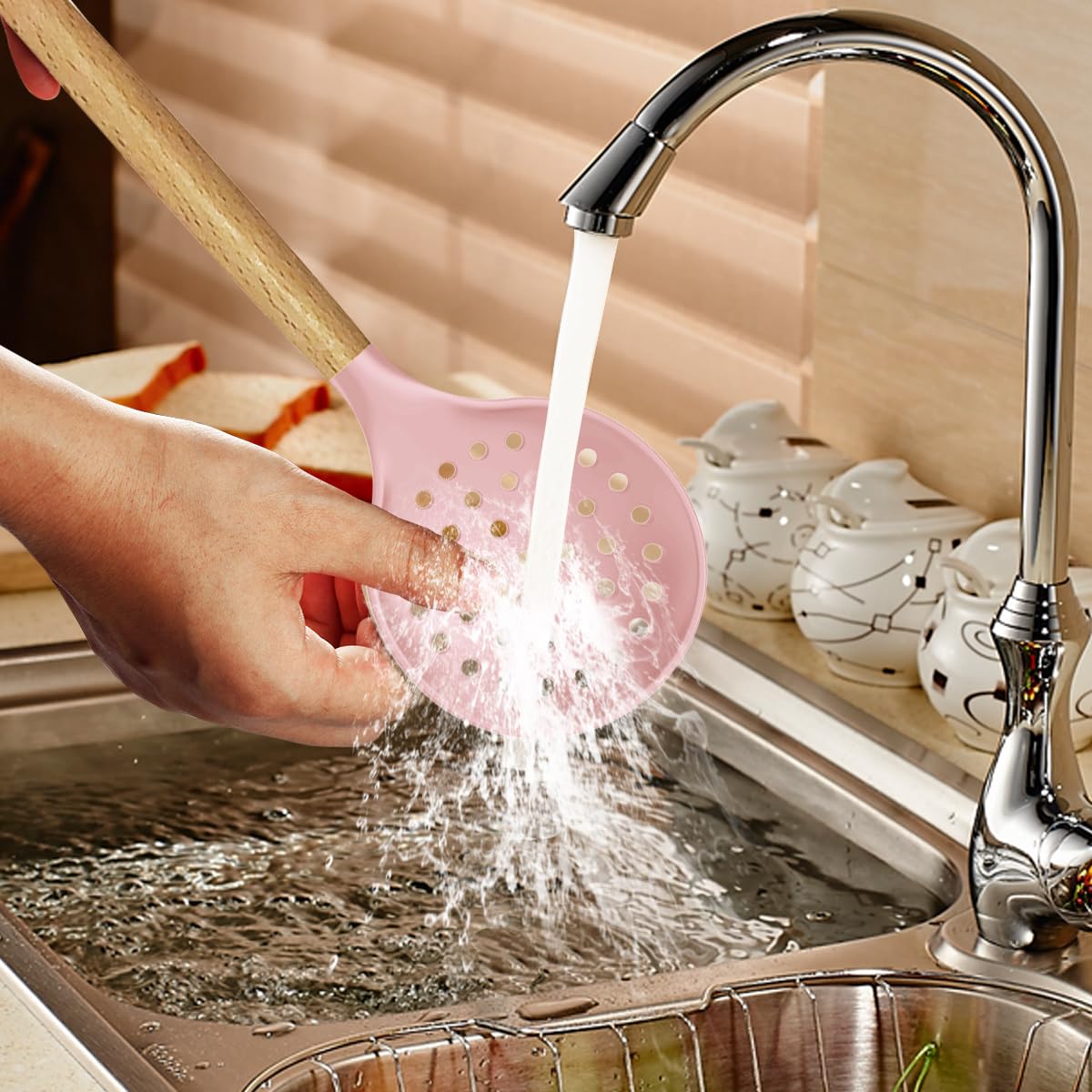 Silicone Cooking Utensils Set - 446°F Heat Resistant Silicone Kitchen Utensils for Cooking,Kitchen Utensil Spatula Set w Wooden Handles and Holder, BPA FREE Gadgets for Non-Stick Cookware (Colorful) oannao