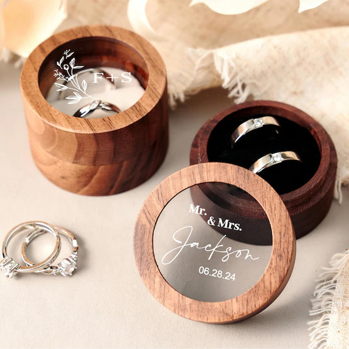 Personalized Wedding Ring Box, Double Ring Wooden Boxes for Ceremony, Custom Printed Name Clear Acrylic Cover, Elegant and Retro Round Ring Holder with Name & Date, Bridal Gift for Her BJZLWJ