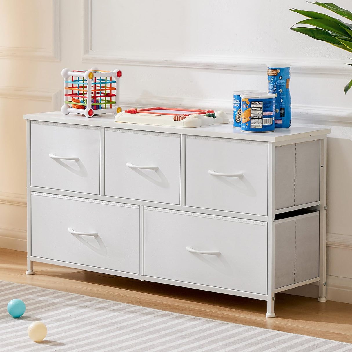 DUMOS Dresser for Bedroom, 5 Storage Drawers, Wide Fabric Closet Chests Organizer Tower Furniture with Wooden Top Metal Frame for Clothes, Guest Room, Living Room, Hallway, Entryway DUMOS