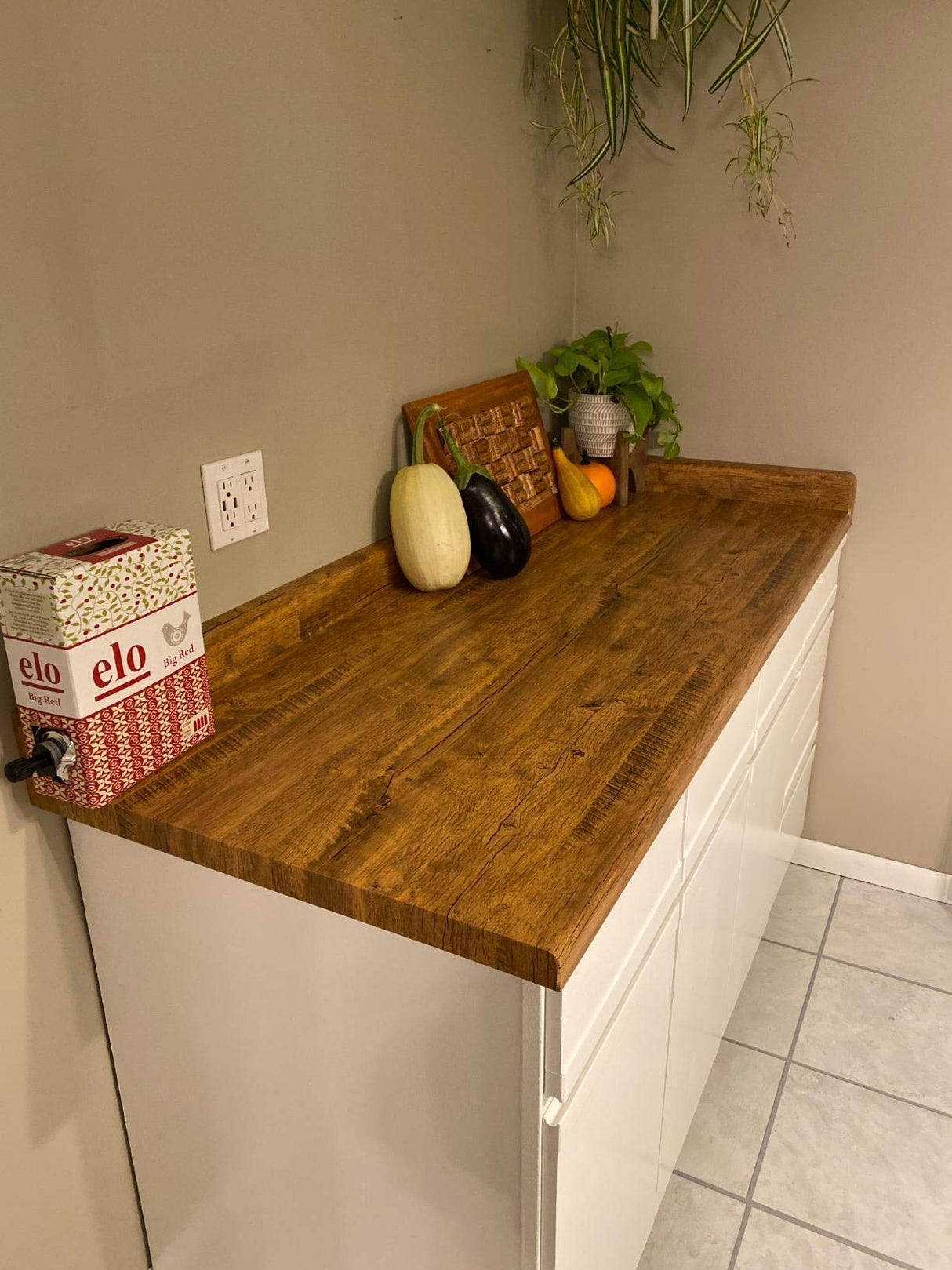 Contact Paper Wood Wallpaper Distressed Wood Grain Contact Paper Rustic Wood Peel and Stick Wallpaper Waterproof Self Adhesive Wallpaper Removable Wood Look Wallpaper Roll Brown 78.7Inx17.7In EeeComing