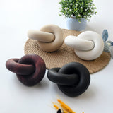 YiLiiod Wooden Knot for Coffee Table Decor Shelf Decor Boho Home Decor Statues, Modern Farmhouse Bookshelf Decorative Objects Wood Chain Link for Living Room- Black YiLiiod