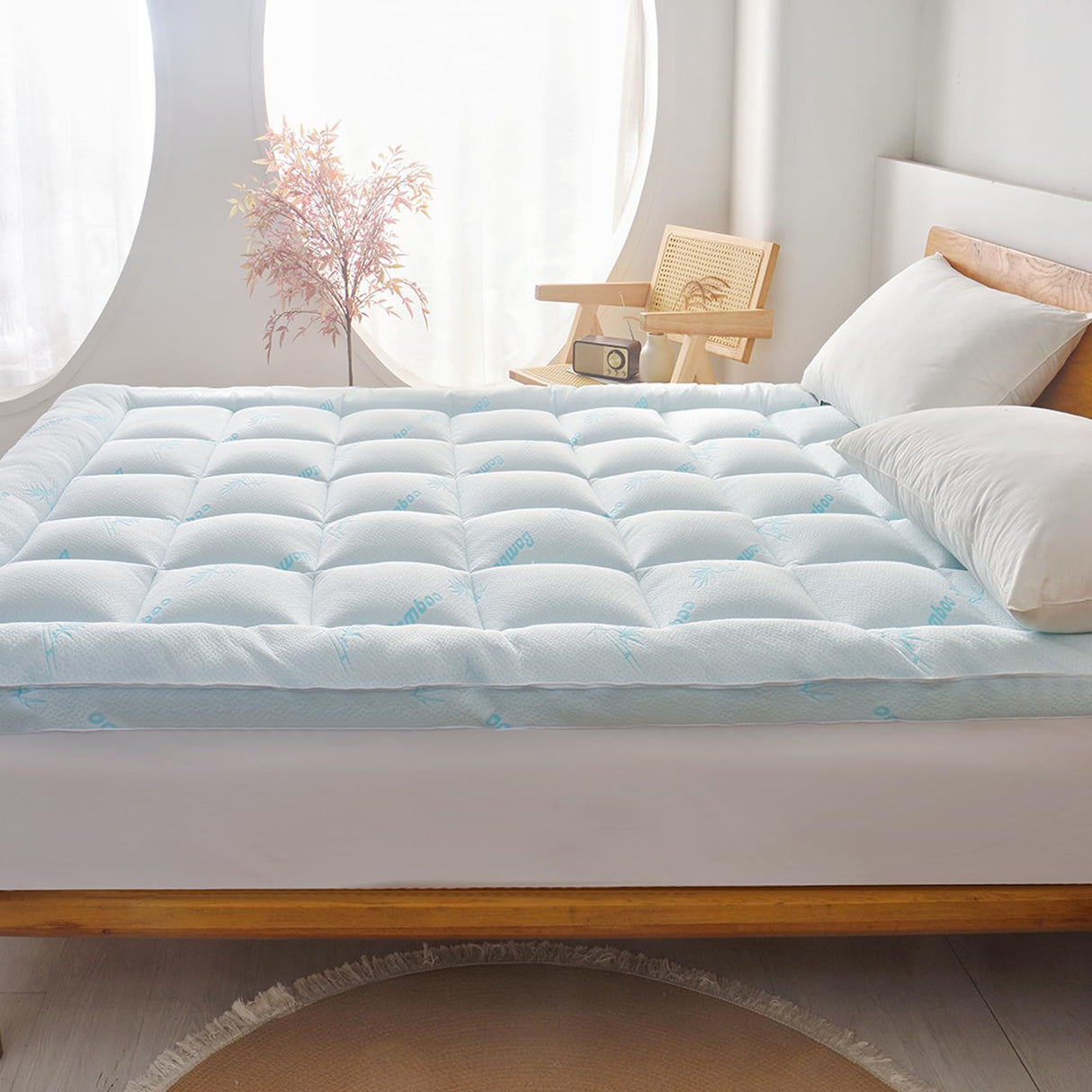 Favorland Mattress Topper King Size - Cooling Extra Thick Breathable Viscose Made from Bamboo Mattress pad - Soft Quilted Fitted Mattress Cover with 900 GSM Down Alternative Fill (8-21”Deep Pocket) Favorland