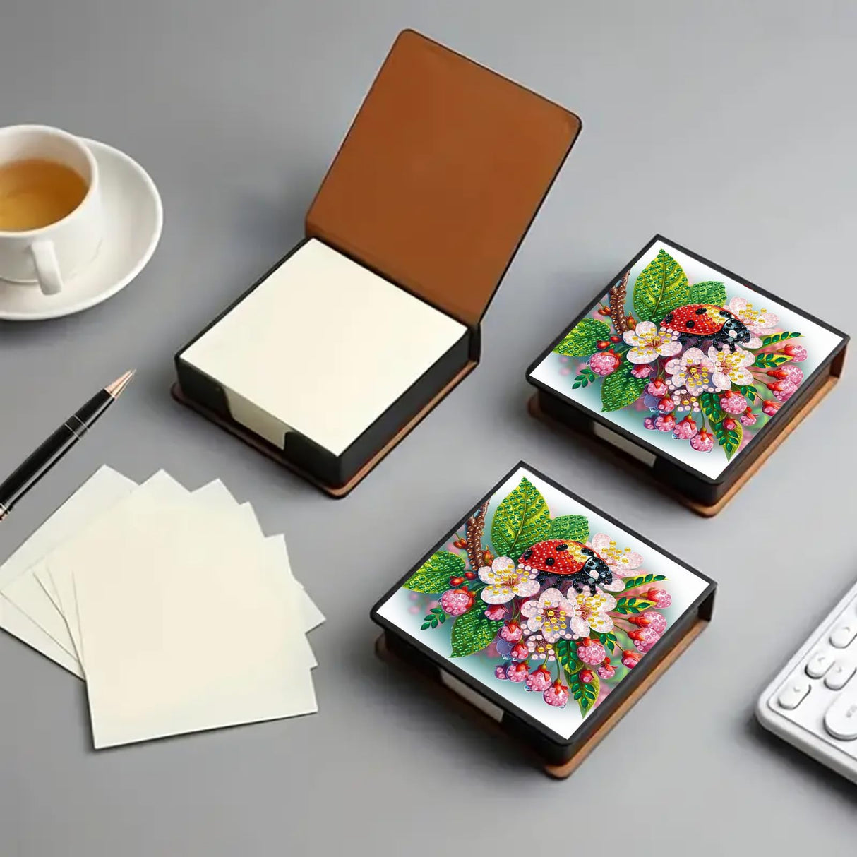 Ladybug Diamond Painting Note Box Diamond Art Painting Wooden Post Note Dispenser Memo Paper Storage Box Diamond Art by Numbers Mosaic Kits (ladybug) Generic