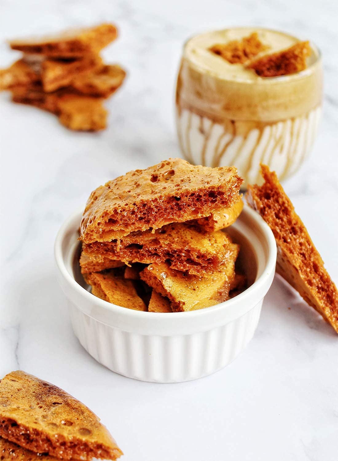 LE TAUCI Ramekins 4 OZ Oven Safe, Creme Brulee Ramekins, Pudding Custard Cups Souffle Ramiken, Dipping Sauce Dishes, Ceramic Ramekin Bowls Set of 6, White LE TAUCI