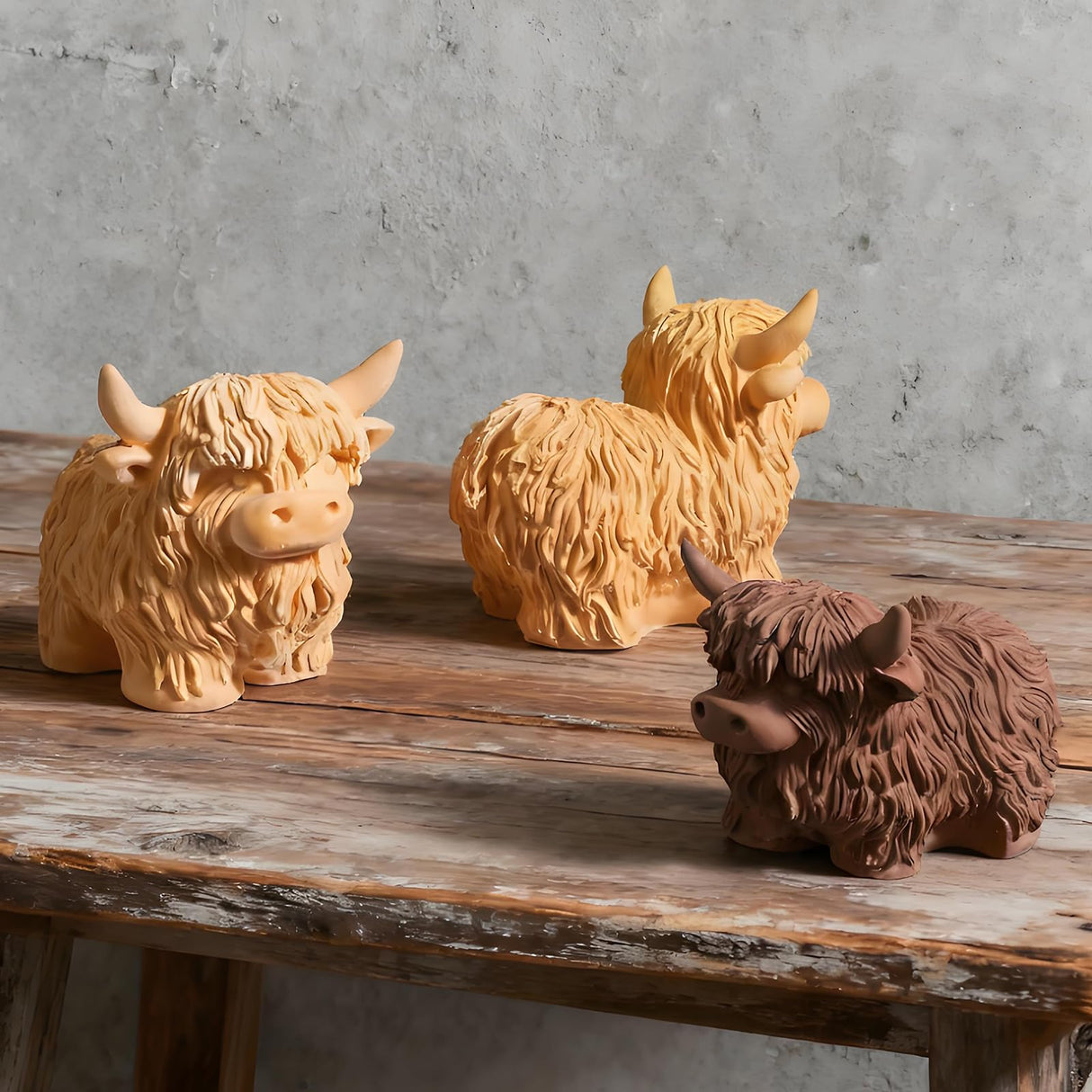 Wehous Highland Cow Silicone Molds, 3D Cow Resin Candle Soap Molds, Unique Animal Mold for Chocolate Fondant Cake Decorating, Keychain Jewelry Pendant Car Freshie Wall Hanging Mold Art Craft Decor Wehous