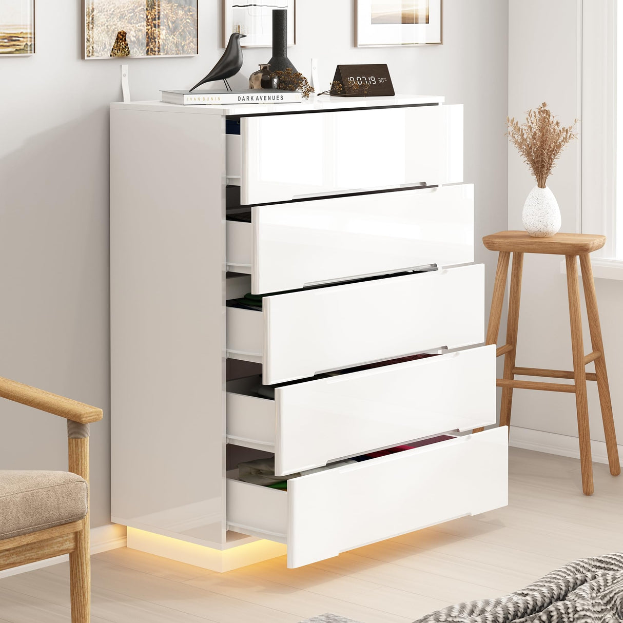 Homsee Tall 5 Drawer Dresser with LED Light, Modern Storage Dresser Chest of Drawers with High Gloss Surface for Bedroom, White (31.5”W x 15.7”D x 42.6”H) Homsee