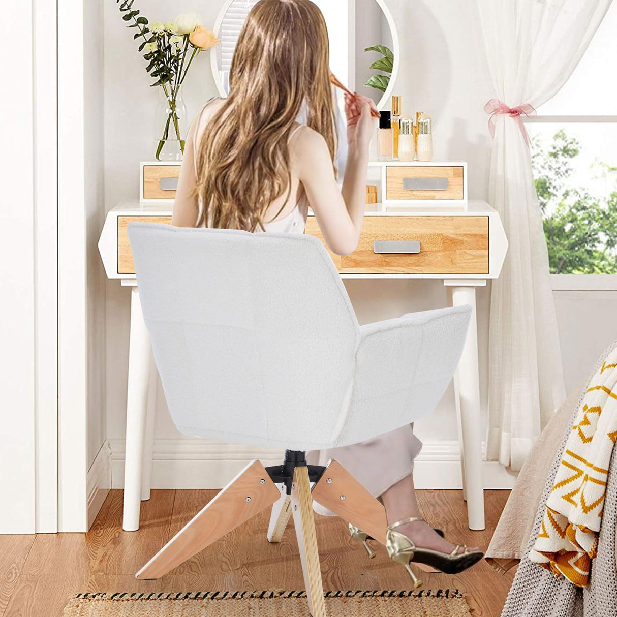 SOERGO Mid Century Accent Chair, Lambs Wool Vanity Chair Modern Cozy Desk Chair no Wheels with Amrest, Wood Legs for Living Room, Reading Room, Bedroom, White SOERGO