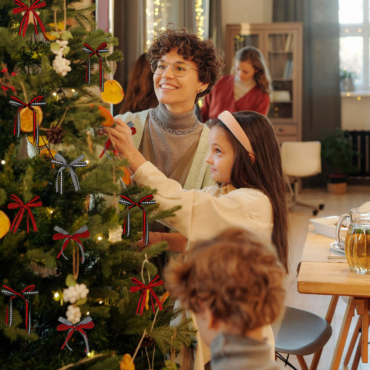 Chuangdi 4 Rolls 200 Yards Christmas Buffalo Plaid Checkered Ribbon Black White and Red Gingham Ribbon 3/8 Inch Wide Edge for DIY Crafts, Present Wrapping, Hair Bows, Holiday Decoration Chuangdi