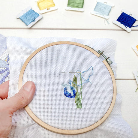 MIDELONG 6 PCS Aida Cloth 14 Count Cross Stitch Fabric, 3 Sizes White Classic Reserve Cross Stitch Aida Cloth for Home DIY Handmade Needlework Craft Embroidery Decoration MIDELONG