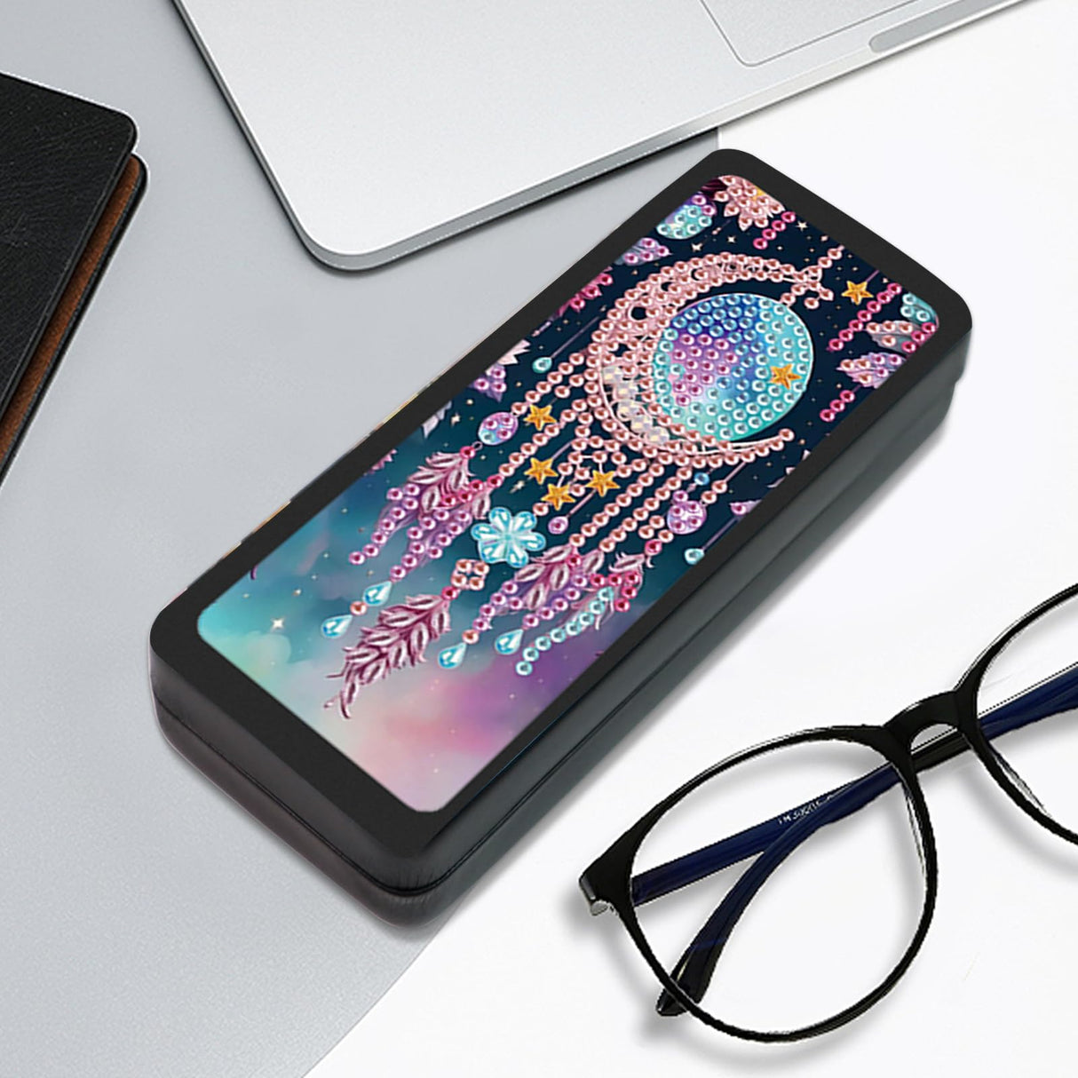 AiYuanzsh 5D DIY Diamond Painting Glasses Case for Adults, Dreamcatcher Moon Diamond Art Eyeglass Holder, Handmade Diamond Art Sunglass Storage Box, Travel Craft Gift AiYuanzsh