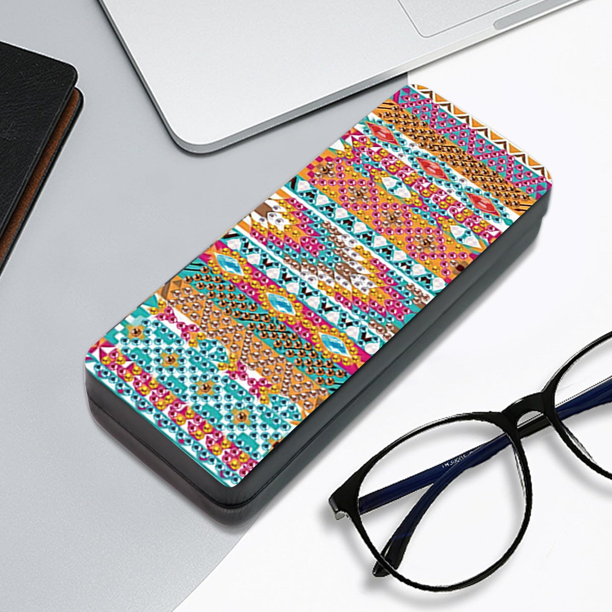 AiYuanzsh DIY Diamond Painting Glasses Case, Boho Tribal Diamond Art Eyeglass Storage Box, Colorful Handmade 5D Diamond Art Kit for Adults, Travel Sunglasses Holder, Craft Gift Idea AiYuanzsh
