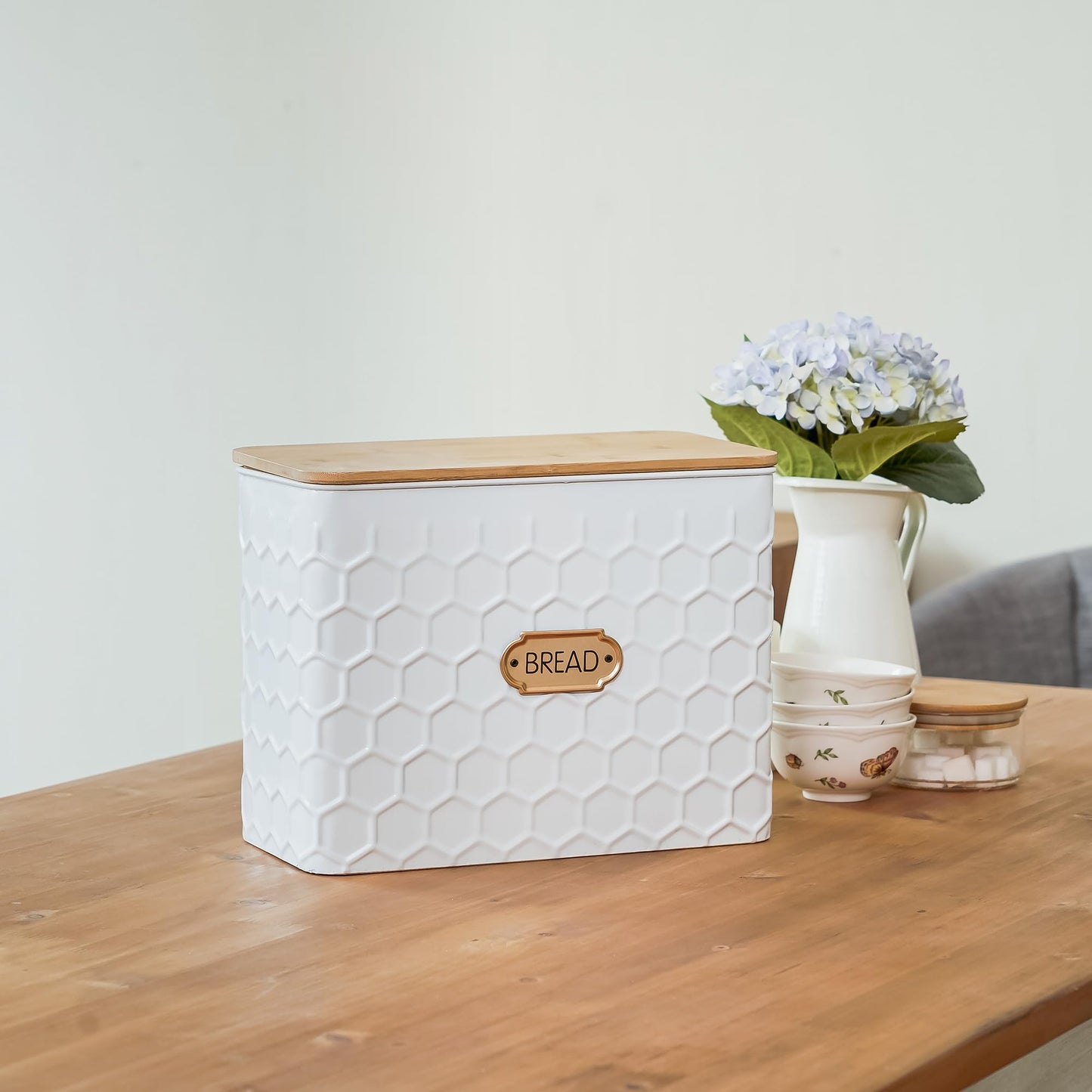 NIKKY HOME Extra Large Space Saving Farmhouse White Bread Box With Bamboo Lid - Holds 2 Loaves - Vertical Breadbox Bread Storage Bin Holder for Kitchen Countertop, Honeycomb Embossed Pattern