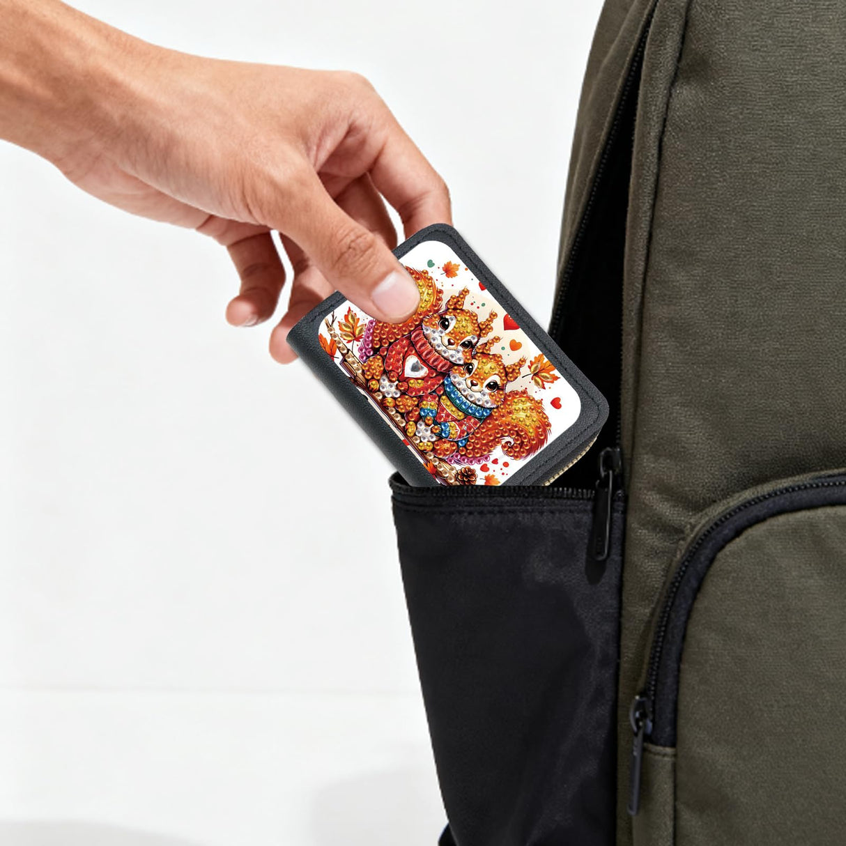 JISHSHAY Diamond Painting Credit Card Holder Squirrel Diamond Art Credit Card Wallet Squirrel Gem Art Wallet Gem Painting Coin Purse Mosaic Kits for Adults Billfold Animal Embroidery Kit Billfold JISHSHAY