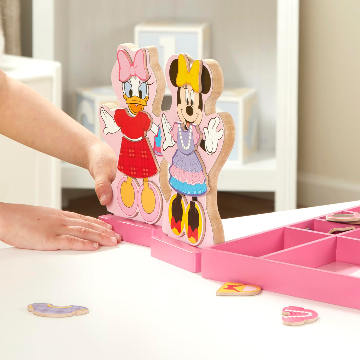Melissa & Doug Disney Minnie Mouse and Daisy Duck Magnetic Dress-Up Wooden Doll Pretend Play Set (40+ pcs) Minnie Mouse Toys, Disney Dress Up Dolls For Preschoolers And Kids Ages 3+ Melissa & Doug