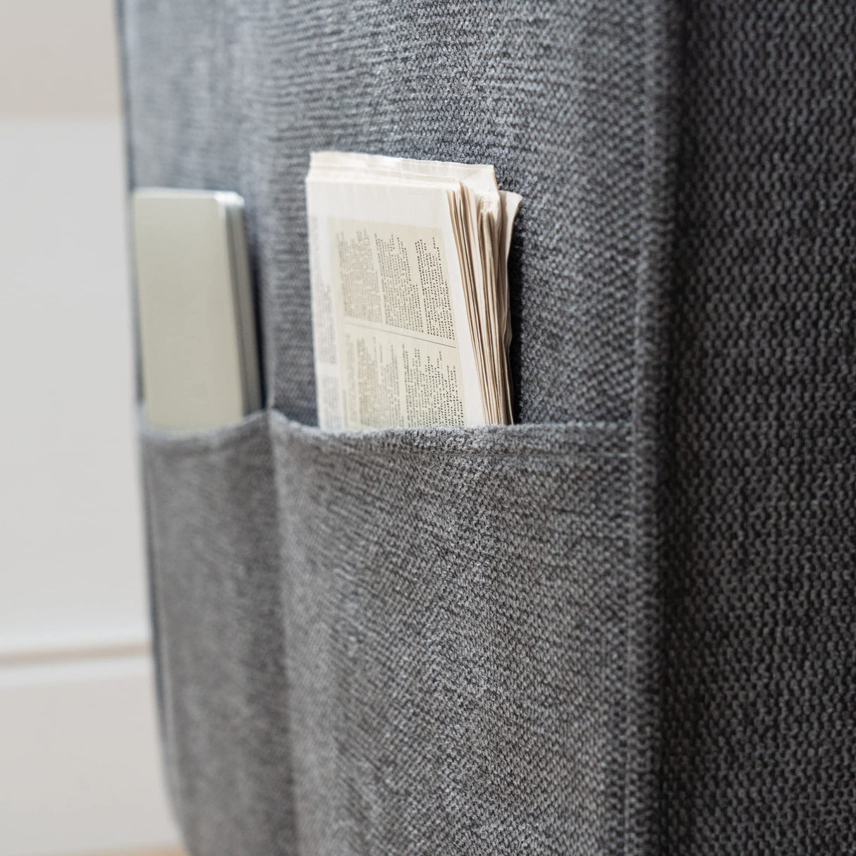 Mellow HANA Modern Linen Fabric Sofa Couch with Armrest Pockets, Dark Heather Grey Mellow