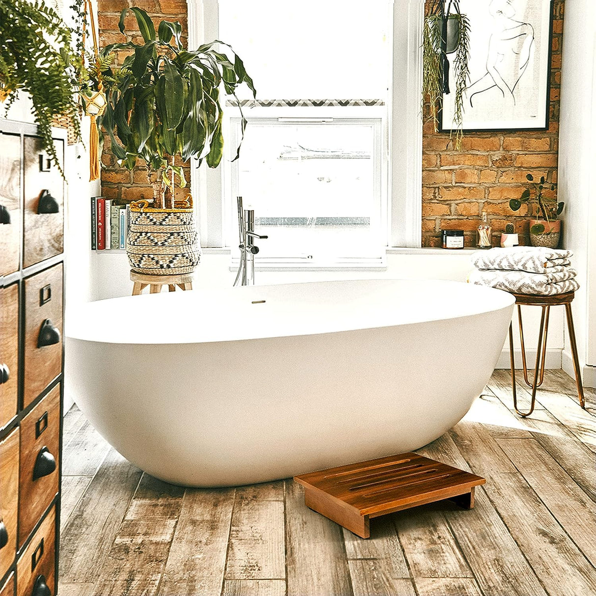 TINAMO 3.5" Acacia Wood One Step Stool for Adults (No Assemble Required)- 500 Lbs Wooden Step Stools Heavy Duty for High Bed Riser, Bathroom, Bedroom - Small Stepping Stool for Elderly, Seniors, Kids Tinamo