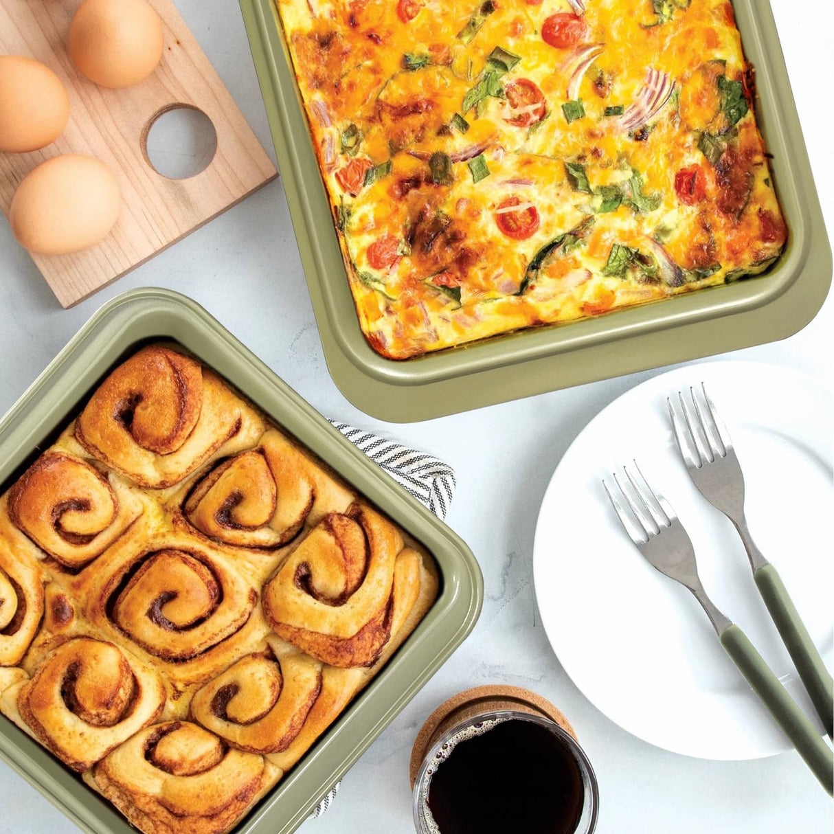 BETTERBEAUTY Nonstick Bakeware Set 10 Pcs, Professional Kitchen Bicolor Baking Pans Set with Cookie Sheets, Muffin Pan, Loaf Pan, Cake Pan and Cooling Rack, Dishwasher Safe, 0.8mm Thick, Heavy Duty BETTERBEAUTY