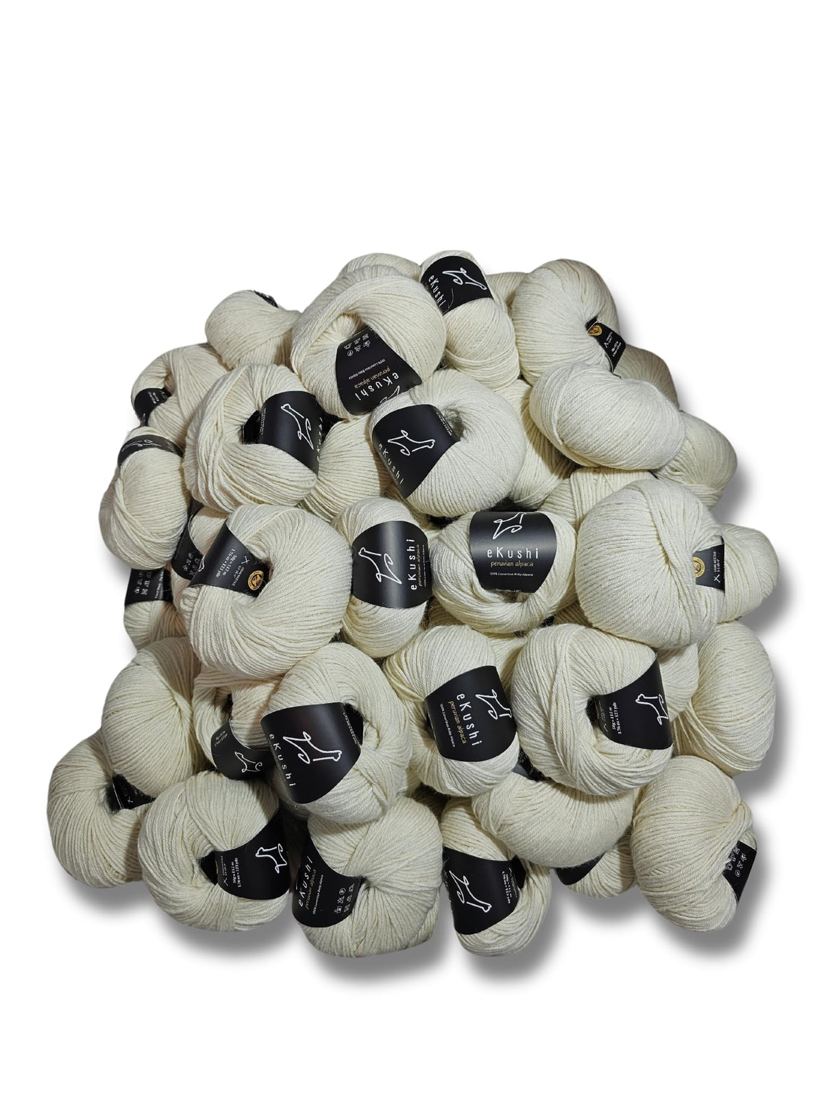 eKushi 100% Baby Alpaca Yarn for Knitting & Crocheting - Set of 3 Skeins of Premium Yarn DK - Lightweight, Hypoallergenic & Thermal Peru Made - Ideal for Delicate Projects (Natural White - N010) eKushi