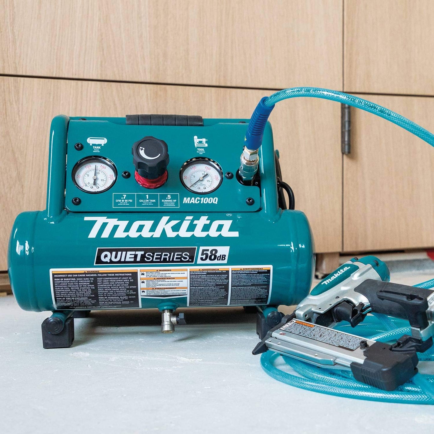 Makita MAC100QK1 Quiet Series 1/2 HP, 1 Gallon Compact, Oil-Free, Electric Air Compressor, and 18 Gauge Brad Nailer Combo Kit - WoodArtSupply