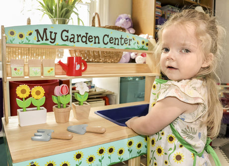 Svan Wooden Toy Gardening Center Indoor Playset - 22 Pc Garden Stand Set w Flowers Seed Packets Pots Shovel Rake Apron Watering Pot - Great Interactive & Fun Pretend Playtime, Gift for Boys or Girls Svan