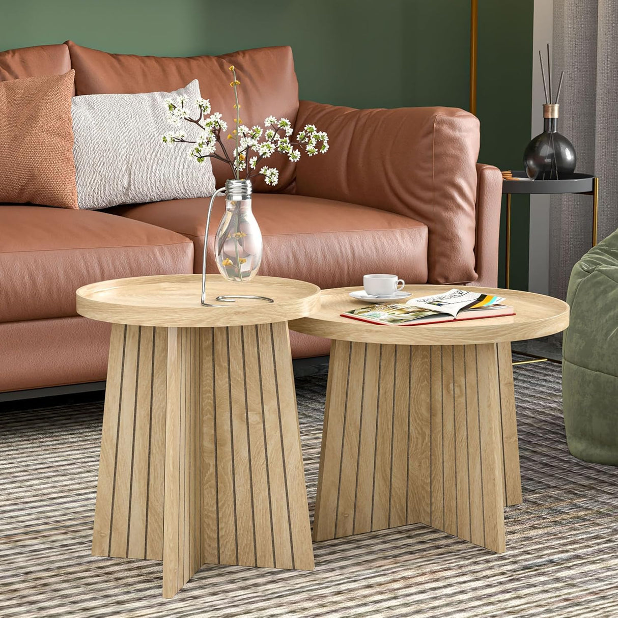 Round Coffee Table Set of 2, Mid Century Modern Fluted Nesting Coffee Table, Center Tables, Small Round Wood Coffee Table, Side End Table for Living Room, Bedrrom, Office (Wood Color) Fsbecl