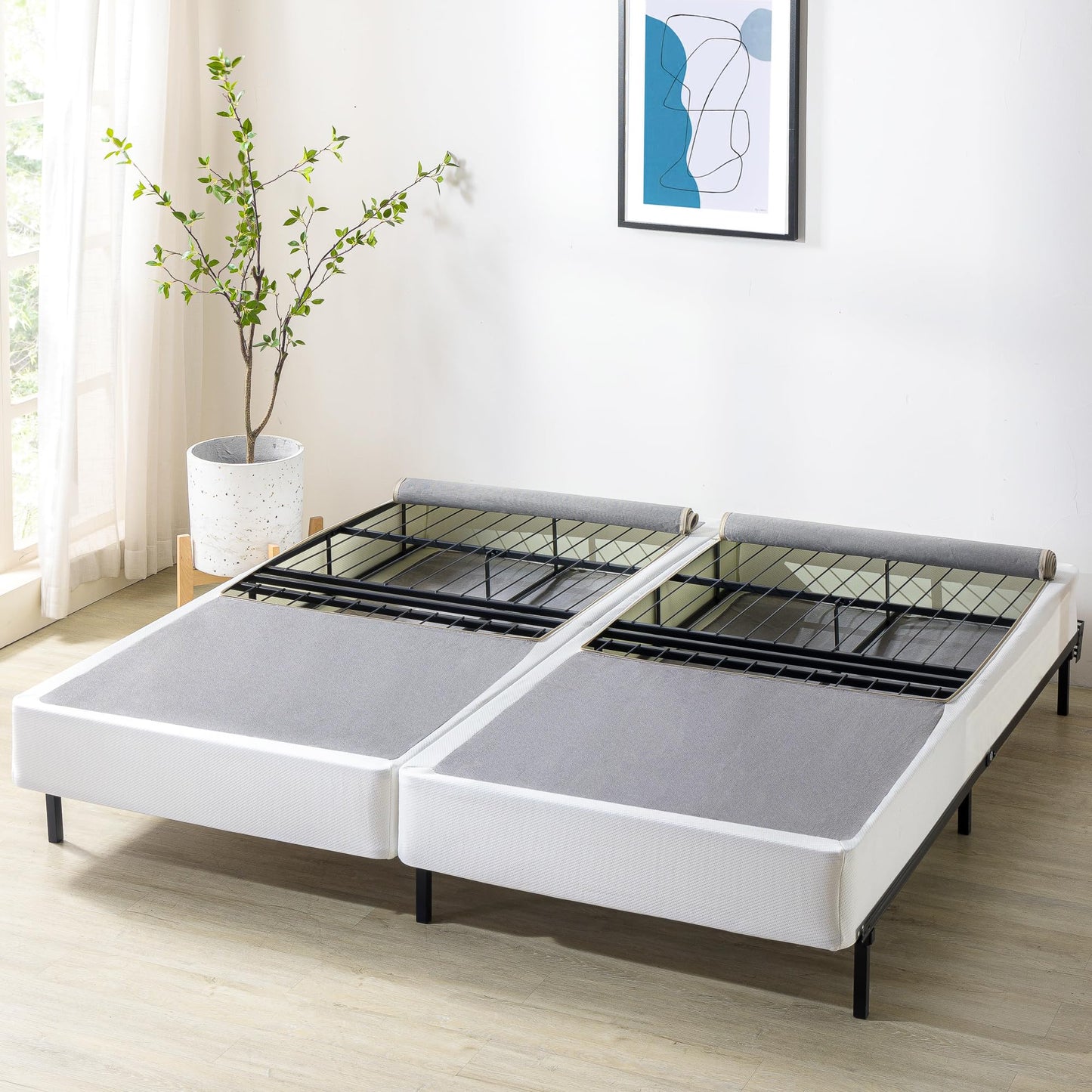 ZINUS No Assembly Metal Box Spring, 7.5 Inch White Mattress Foundation, Sturdy Metal Structure, Split King